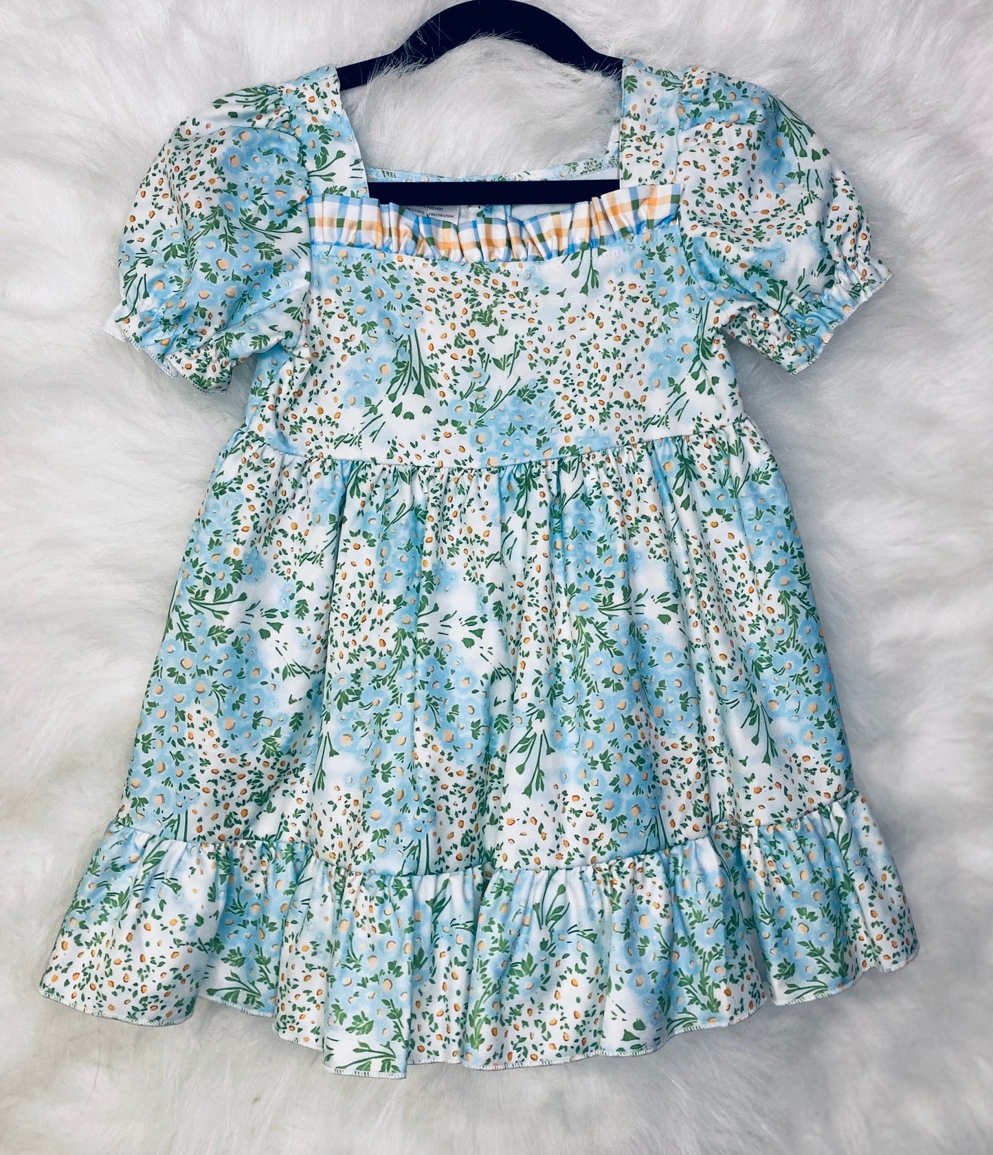 Item 161- Blue Daisy