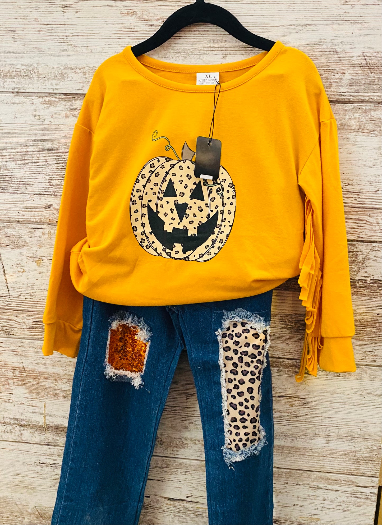 Item 103- Pumpkin Fringe