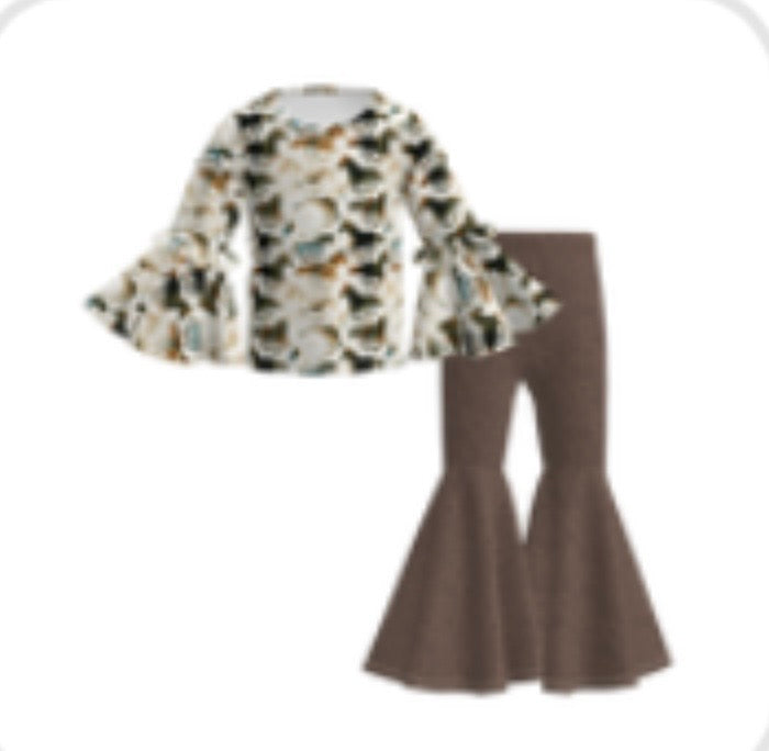 889 Wild Horses Bell Set