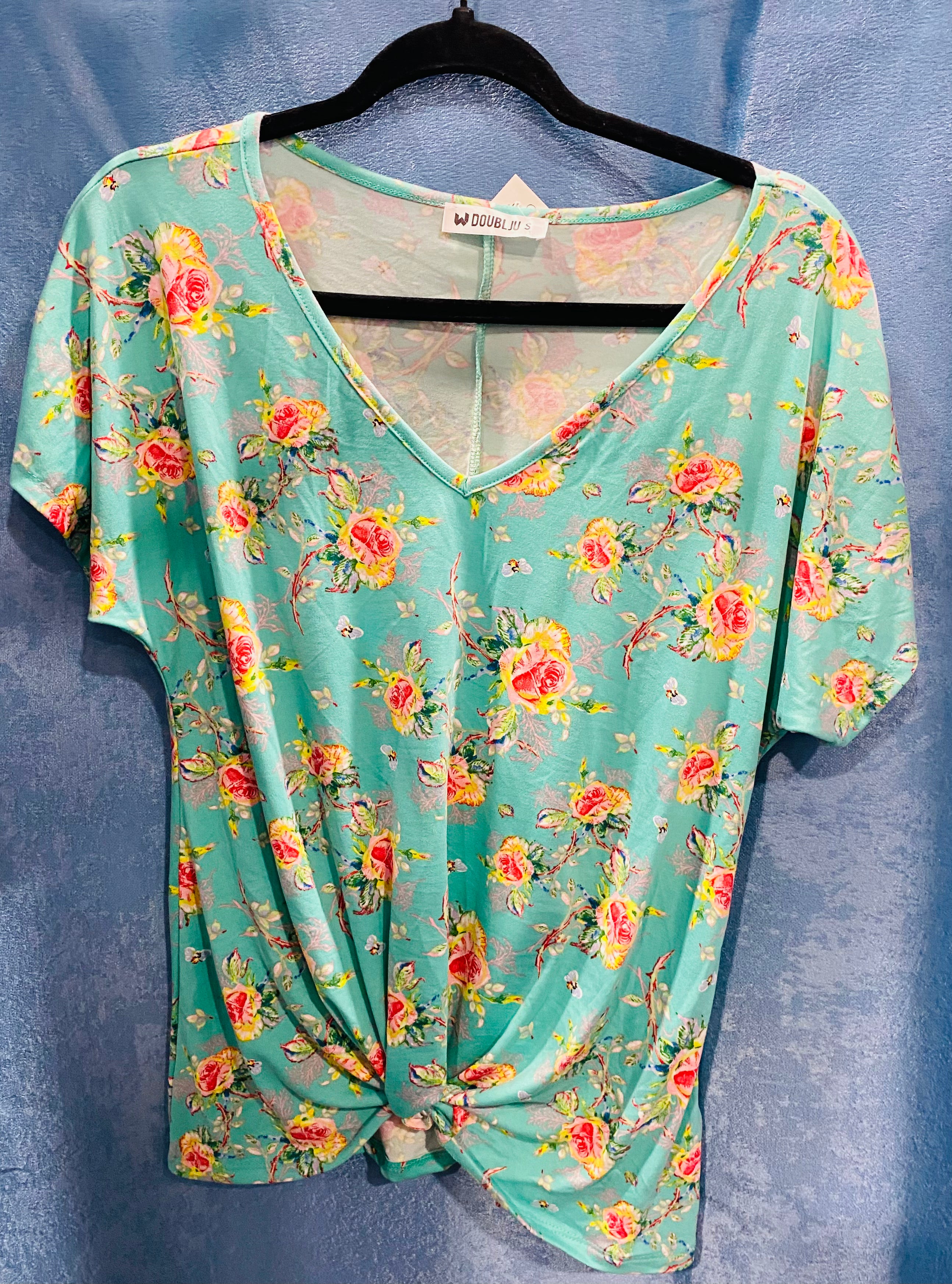 937 Aqua and Roses Top