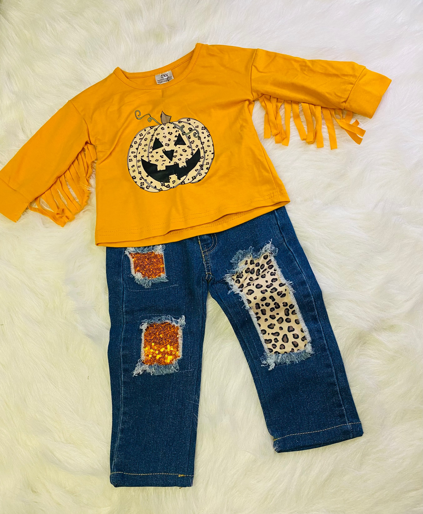 Item 103- Pumpkin Fringe