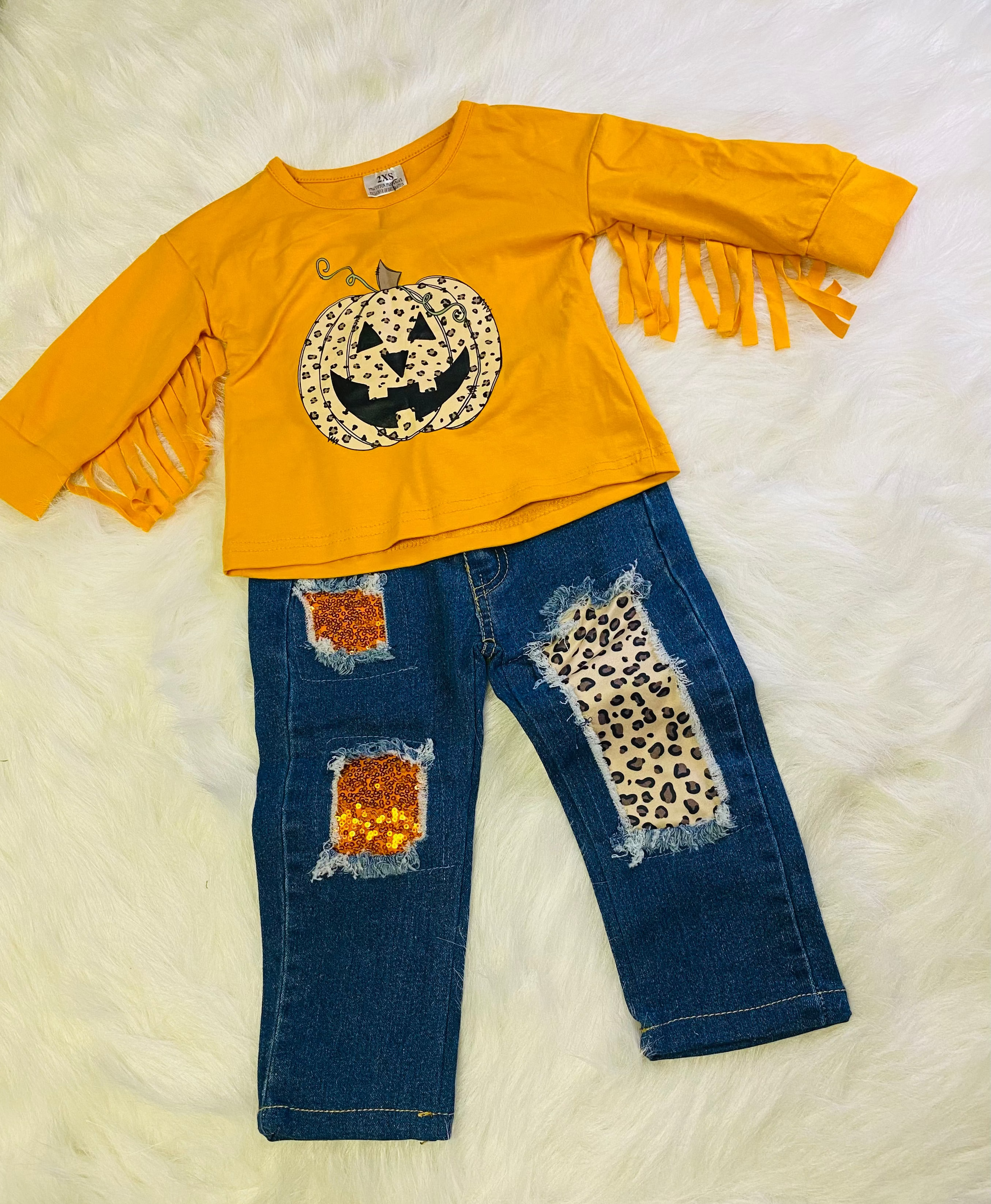 Item 103- Pumpkin Fringe