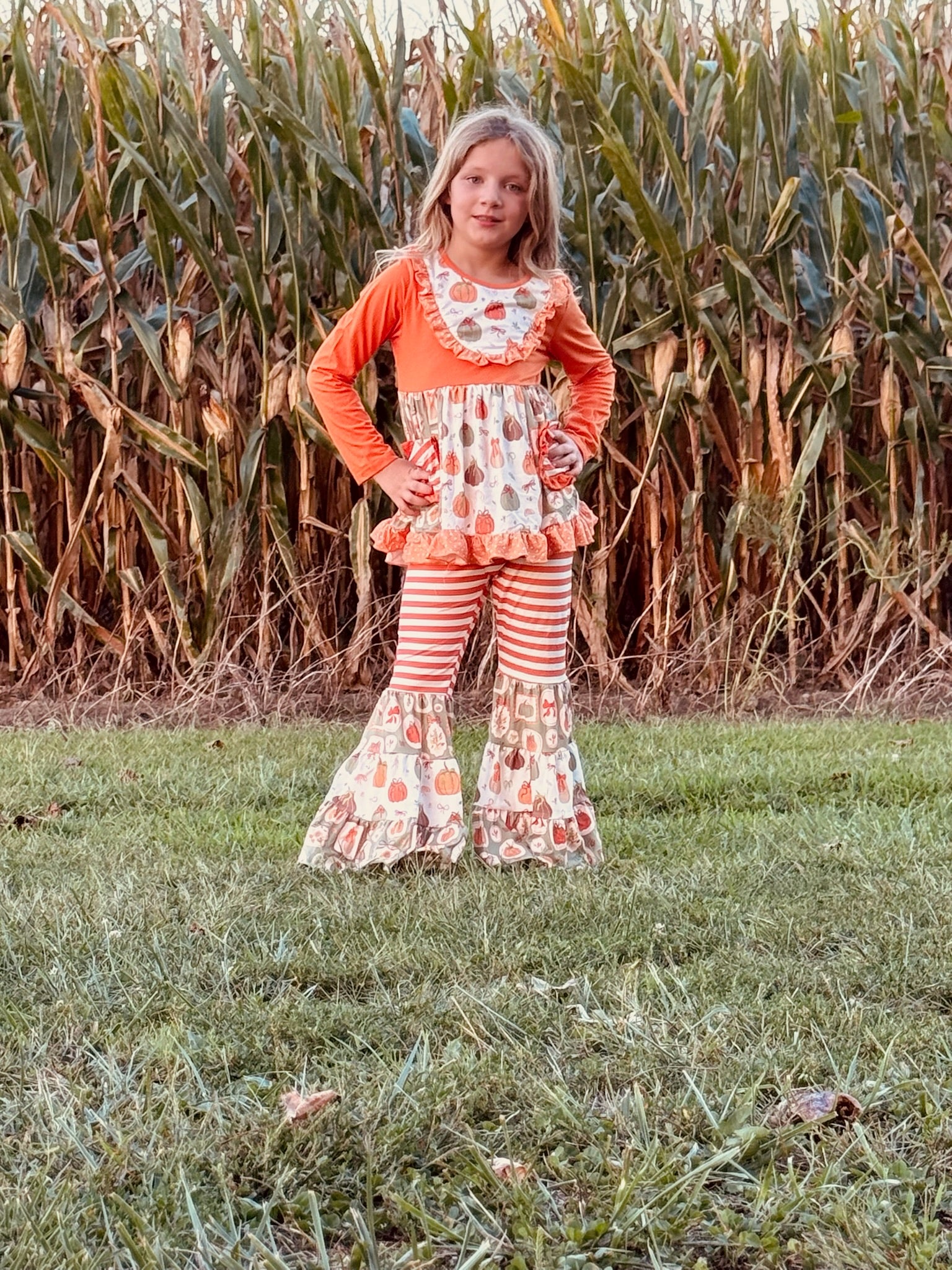 880 Orange Printed Pumpkins Bell Set
