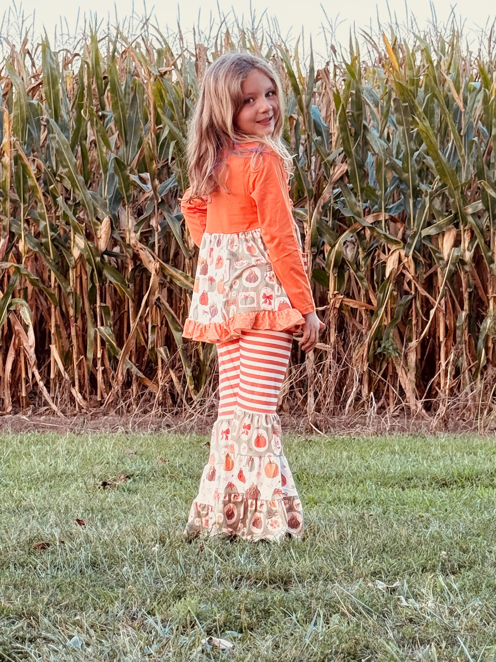 880 Orange Printed Pumpkins Bell Set
