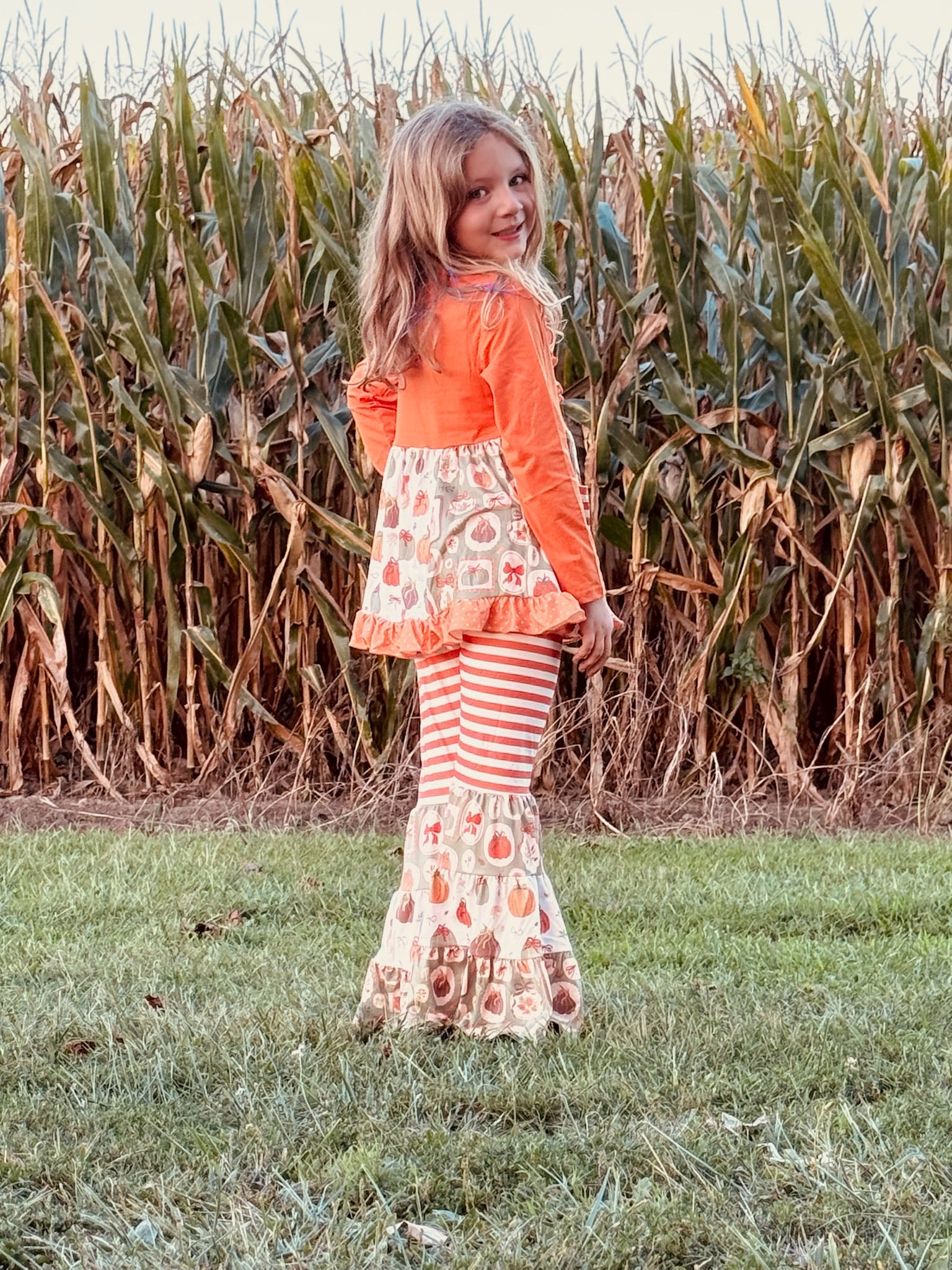 880 Orange Printed Pumpkins Bell Set