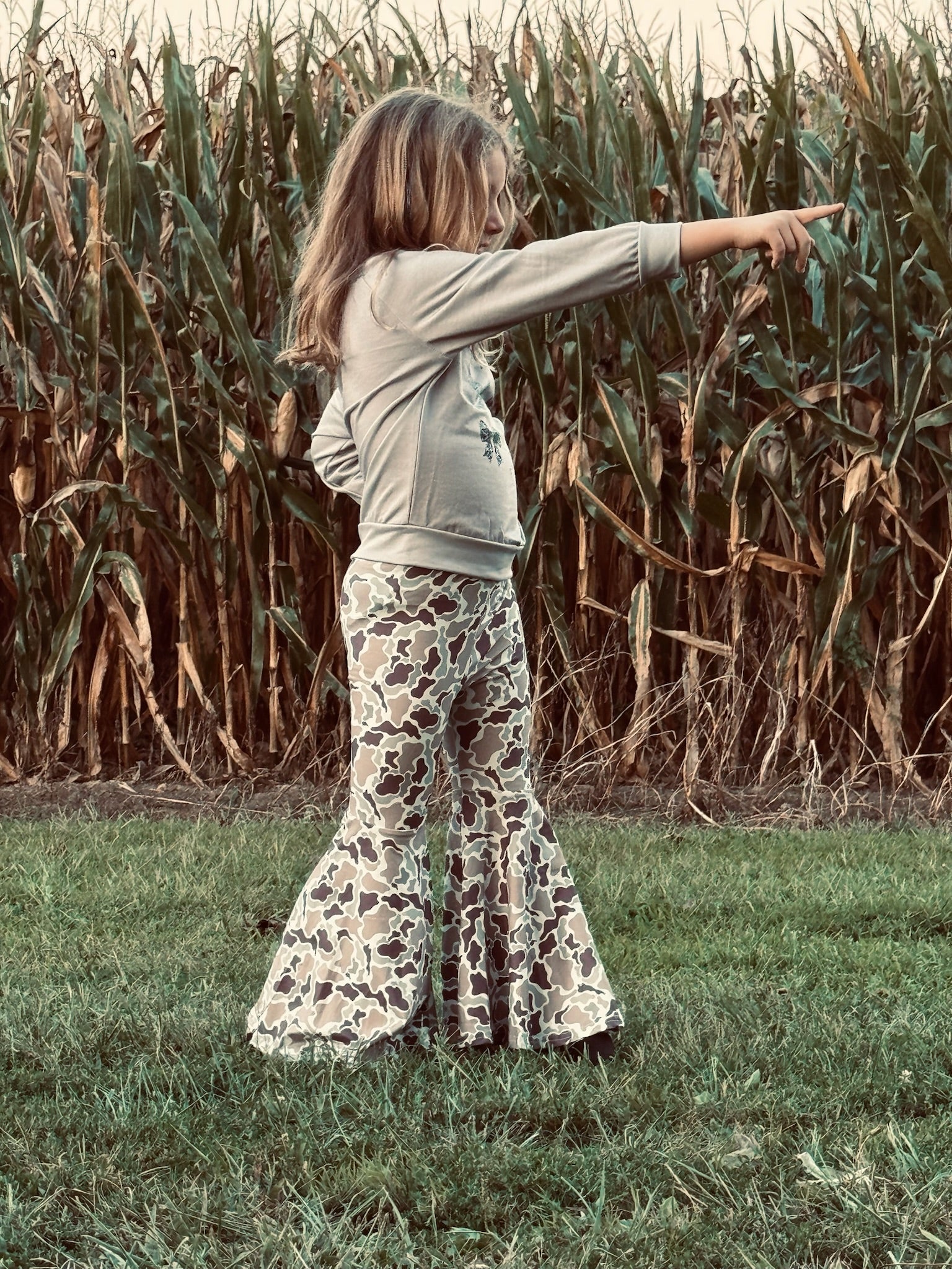 871 Duck and Bows Camo Bell Set