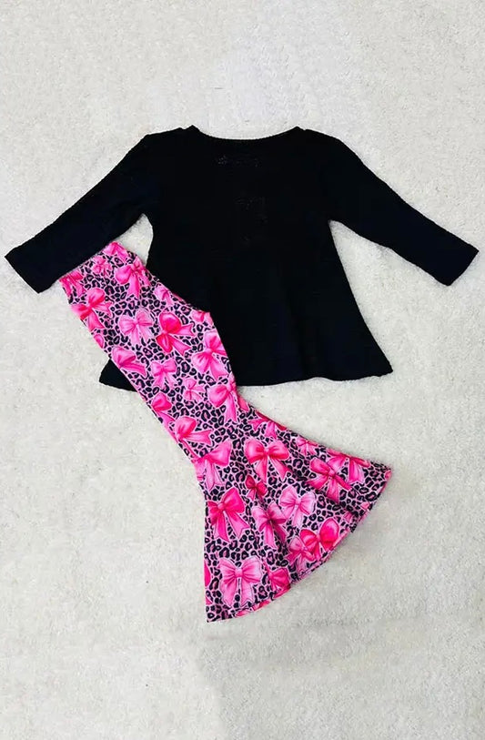 736 Black and Cheetah Bows Set