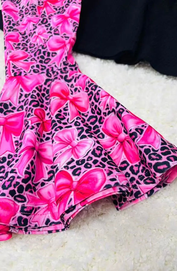 736 Black and Cheetah Bows Set